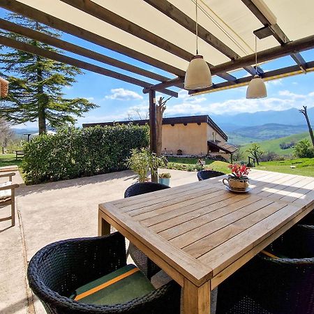 Villa Pilotti Country House Penna San Giovanni Exterior foto