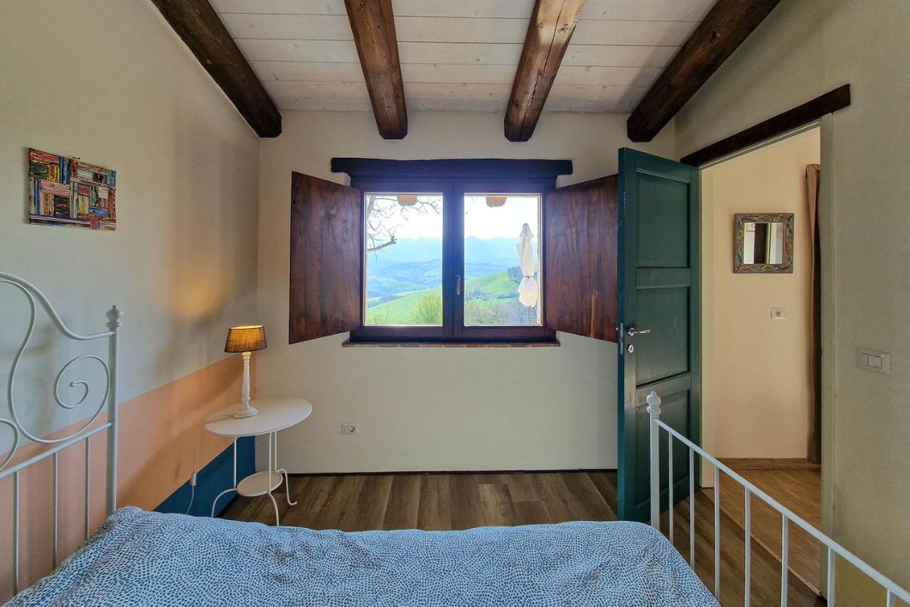 Villa Pilotti Country House Penna San Giovanni Exterior foto
