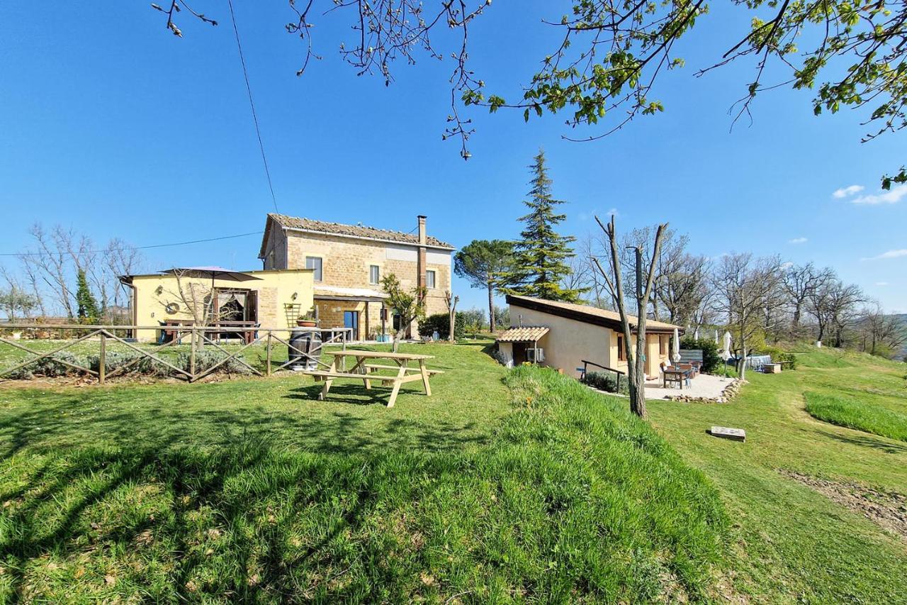 Villa Pilotti Country House Penna San Giovanni Exterior foto